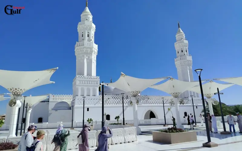 Qiblatain Mosque ground